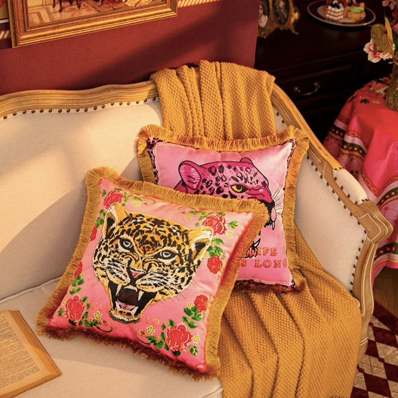 Roze Fluwelen Luipaard Kussenhoes
